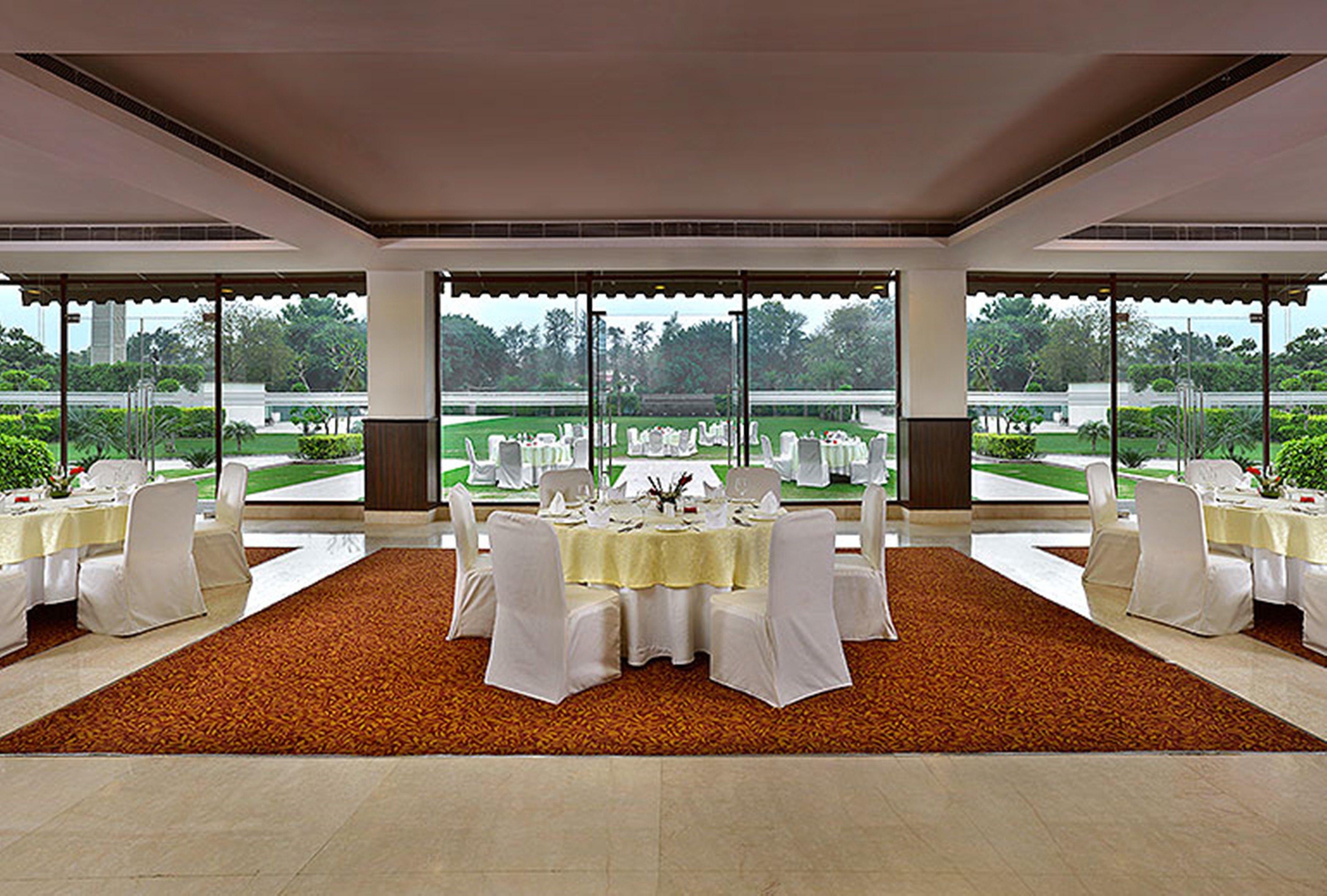 Four Points By Sheraton New Delhi, Airport Highway Экстерьер фото